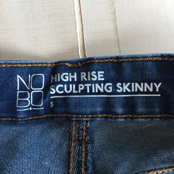 No Boundaries jeans - Picture 3 of 3